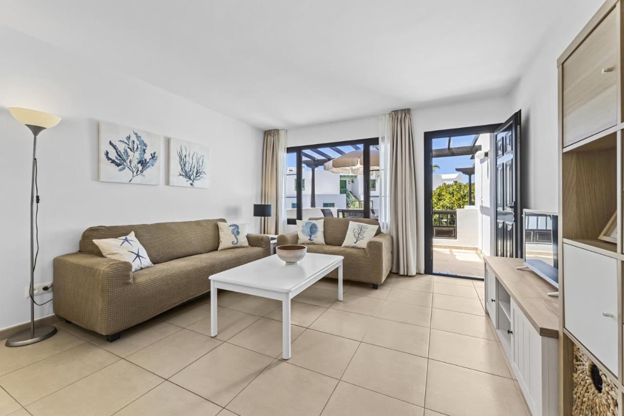 Casahost Bastian Boutique I Seaview Apartment กอสตา เตกีสเซ ภายนอก รูปภาพ